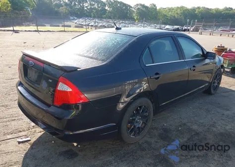 2010 Ford Fusion Se z USA, uszkodzony, nr VIN 3FAHP0HA0AR305923